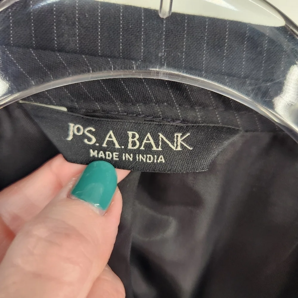 Jos A Bank Pinstripe 3 Button Suit Jacket Mens Size 46L Black
